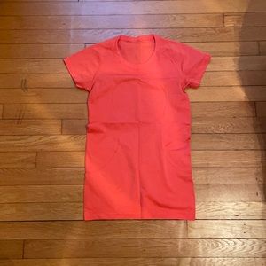 Lululemon swiftly short sleeve top